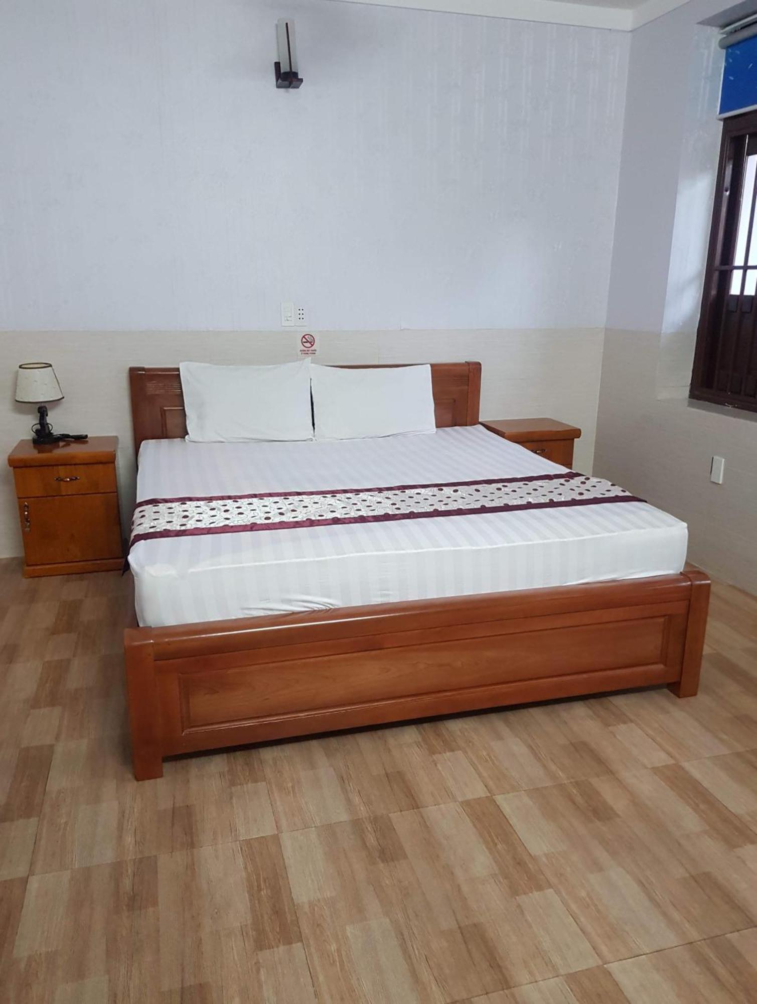 Khach San Anh Dong Hotell Phan Rang Eksteriør bilde
