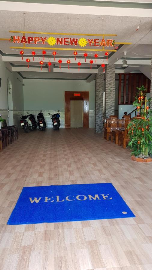 Khach San Anh Dong Hotell Phan Rang Eksteriør bilde