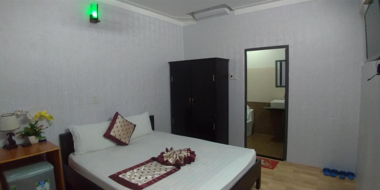 Khach San Anh Dong Hotell Phan Rang Eksteriør bilde